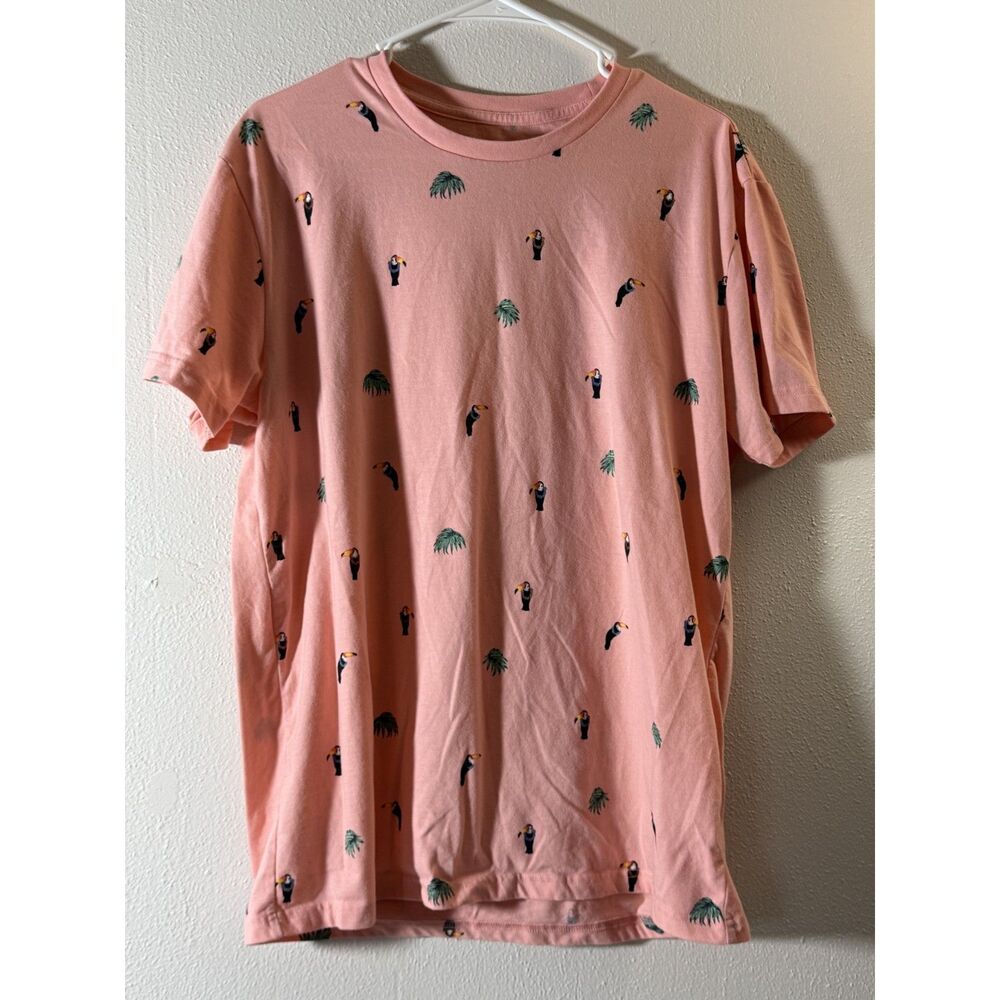 Aeropostale Toucan Tee shirt